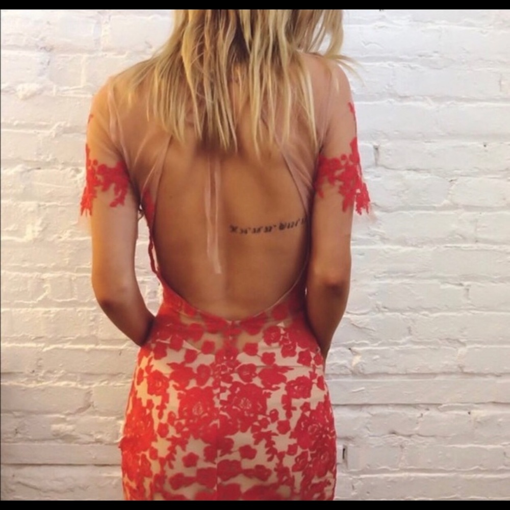 For love and lemons size extra small